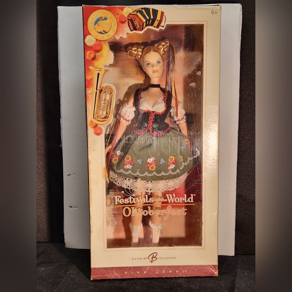 2006 Oktoberfest Barbie - Festivals of the World NIB